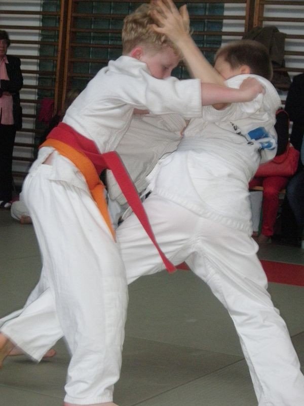 jeleniogorscy-judocy-z-medalami-46725