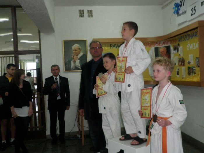 jeleniogorscy-judocy-z-medalami-46725