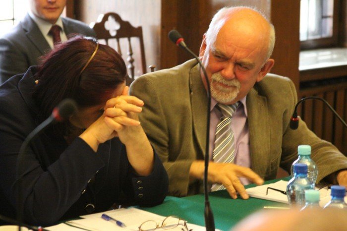 burzliwa-sesja-rady-o-przyszosci-jeleniej-gory-i-sprawach-zalegych-foto-46729
