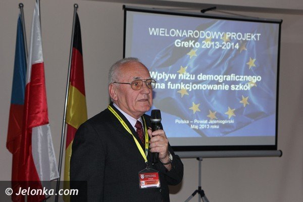 pod-szrenica-debata-o-oswiacie-w-europie-foto-46731