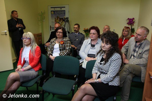modzi-zdobeda-zawod-i-prace-dzieki-brukseli-foto-46748