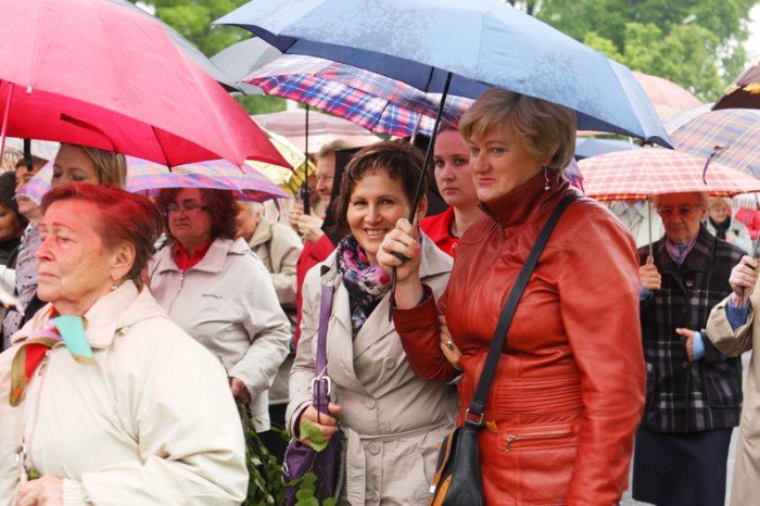setki-jeleniogorzan-na-procesji-bozego-ciaa-foto-46762