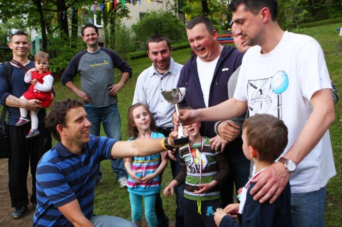 rodzice-i-dzieci-bawili-sie-na-ekologicznym-festynie-w-okraglaczku-foto-46764