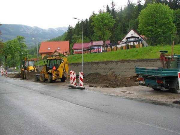 budowa-parkingu-i-remonty-ulic-pod-sniezka-foto-46780