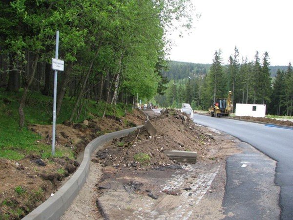 budowa-parkingu-i-remonty-ulic-pod-sniezka-foto-46780