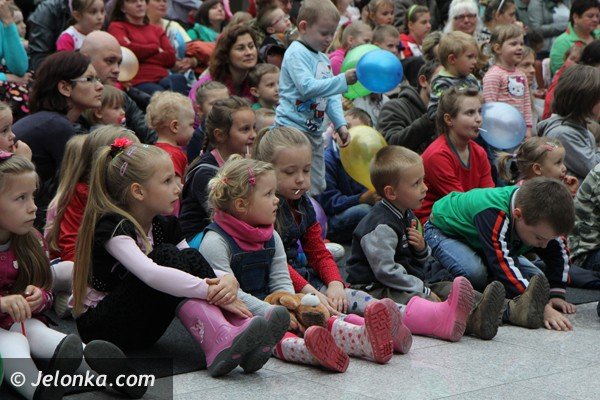 swieto-dzieci-w-pasazu-grodzkim-ale-bya-zabawa-foto-46789