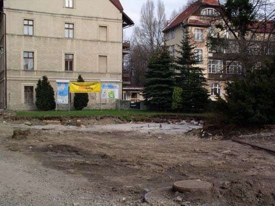 remonty-nawierzchni-w-cieplicach-4680