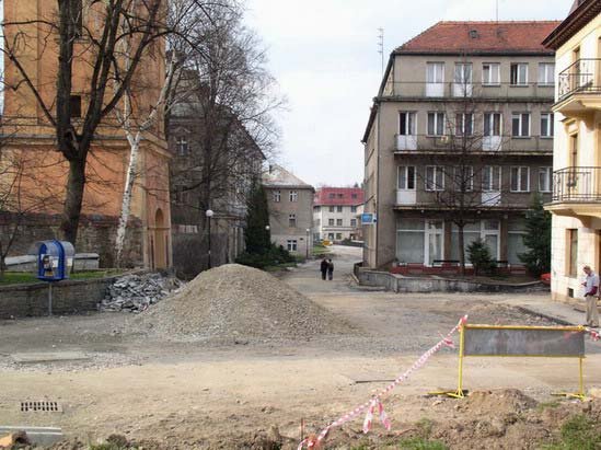 remonty-nawierzchni-w-cieplicach-4680