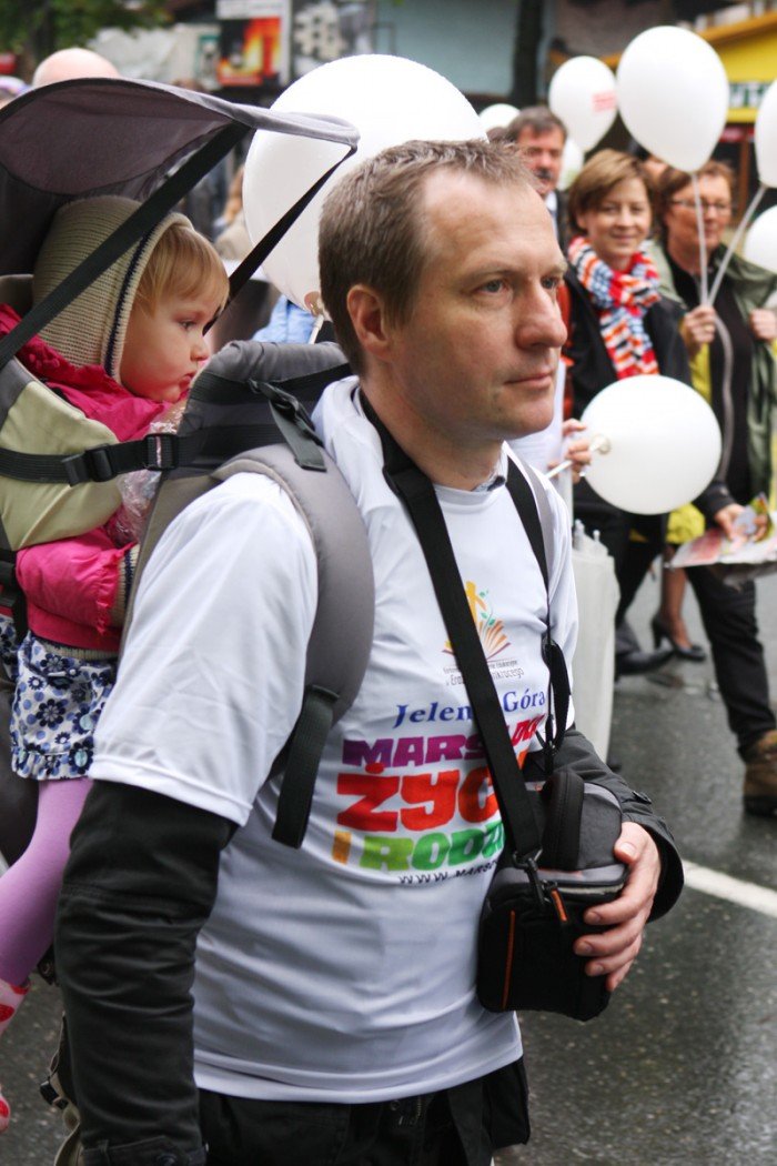 marsz-dla-zycia-i-rodziny-w-jeleniej-gorze-foto-46804