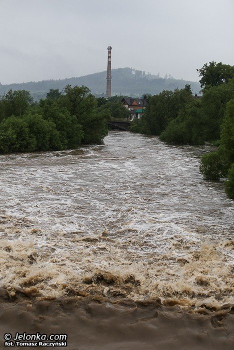 wody-w-jeleniej-gorze-opadaja-gorzej-jest-w-powiecie-foto-46811