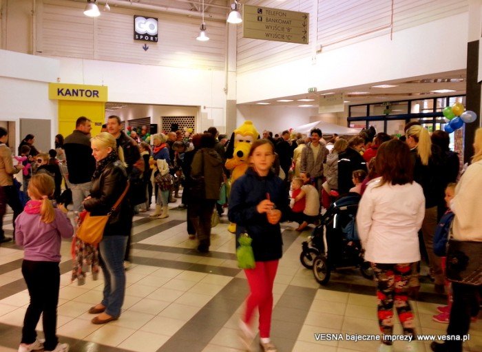 wspaniaa-zabawa-z-psiakami-w-centrum-echo-foto-46814