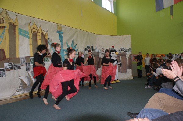 uczniowie-spod-szrenicy-pokazali-swoje-talenty-foto-46887