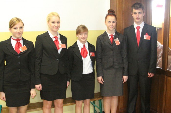 mnich-buddyjski-w-ekonomie-foto-46912
