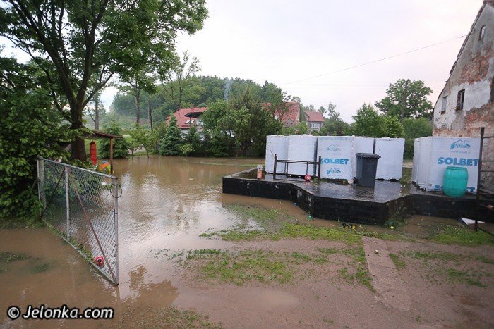po-ulewie-znowu-zalania-podtopienia-i-ludzkie-dramaty-foto-46933