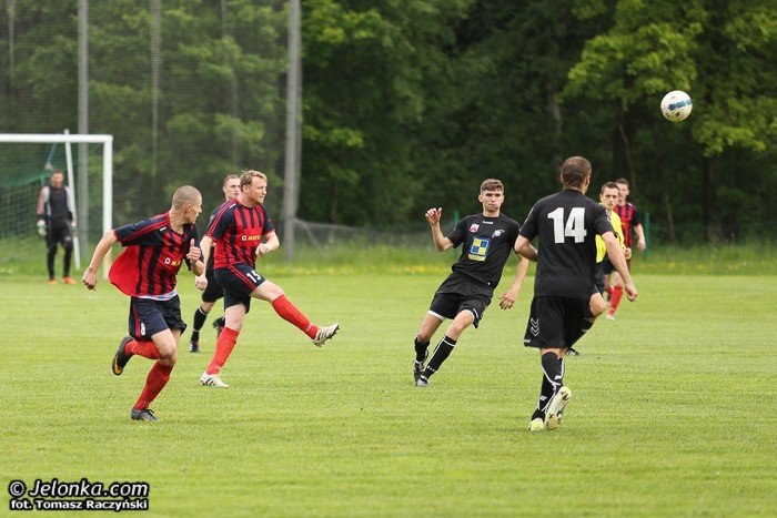 pewne-zwyciestwo-lidera-w-dziwiszowie-foto-46957