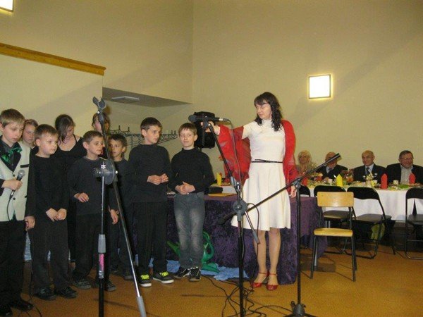 swietlica-w-czernicy-po-remoncie-byo-uroczyste-otwarcie-foto-46962