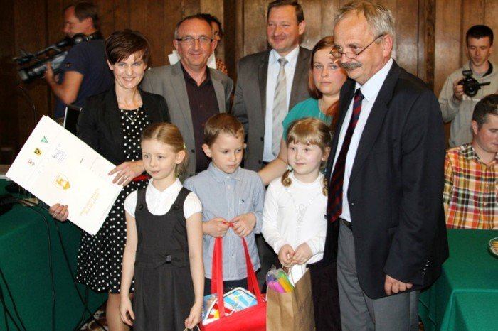 nagrody-i-gratulacje-dla-mistrzow-pierwszej-pomocy-foto-47007