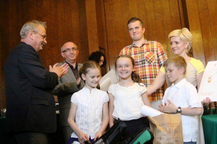 nagrody-i-gratulacje-dla-mistrzow-pierwszej-pomocy-foto-47007