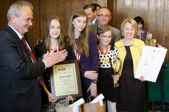 nagrody-i-gratulacje-dla-mistrzow-pierwszej-pomocy-foto-47007