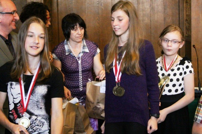 nagrody-i-gratulacje-dla-mistrzow-pierwszej-pomocy-foto-47007