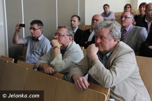dokad-ma-zmierzac-jelenia-gora-o-tym-bya-debata-foto-47009