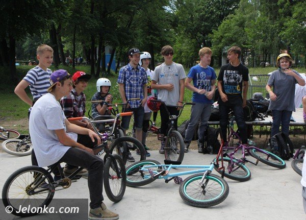 ostra-jazda-na-otwarciu-skateparku-w-cieplicach-foto-47066