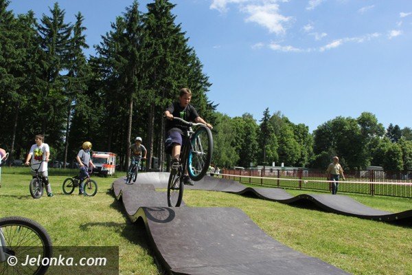 ostra-jazda-na-otwarciu-skateparku-w-cieplicach-foto-47066