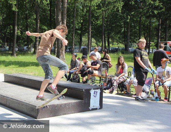 ostra-jazda-na-otwarciu-skateparku-w-cieplicach-foto-47066
