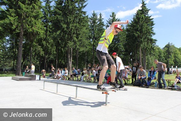 ostra-jazda-na-otwarciu-skateparku-w-cieplicach-foto-47066