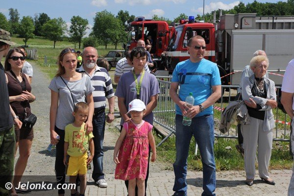 piknik-militarny-przyciagna-tumy-foto-47072