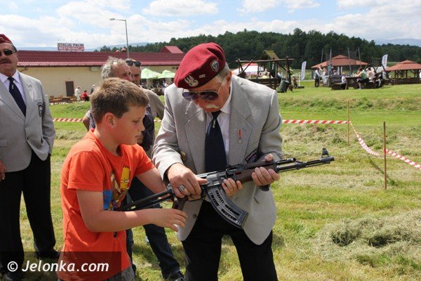 piknik-militarny-przyciagna-tumy-foto-47072