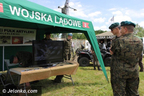 piknik-militarny-przyciagna-tumy-foto-47072