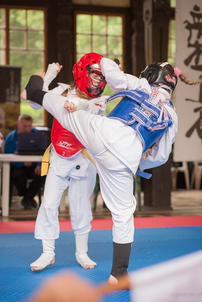 kolejny-sukces-jeleniogorskich-karatekow-foto-47073