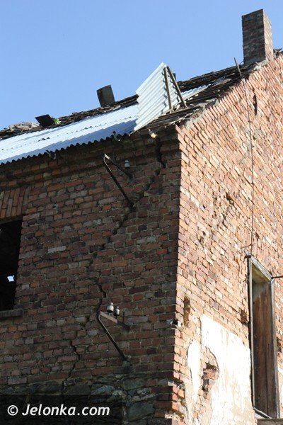 traba-powietrzna-w-chrosnicy-trwa-liczenie-strat-aktualizacja-foto-47124