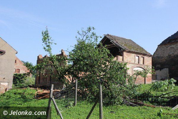 traba-powietrzna-w-chrosnicy-trwa-liczenie-strat-aktualizacja-foto-47124