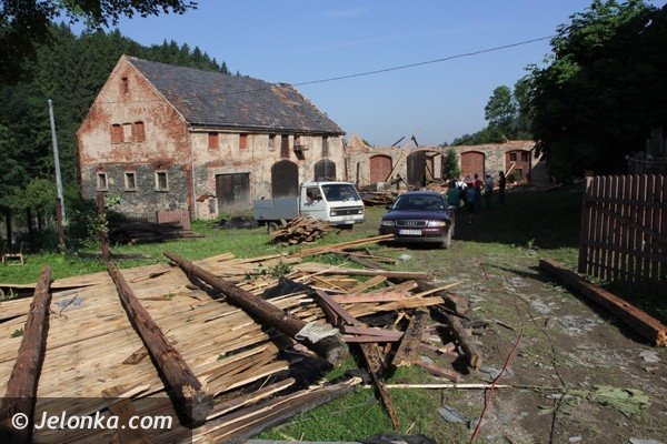 traba-powietrzna-w-chrosnicy-trwa-liczenie-strat-aktualizacja-foto-47124