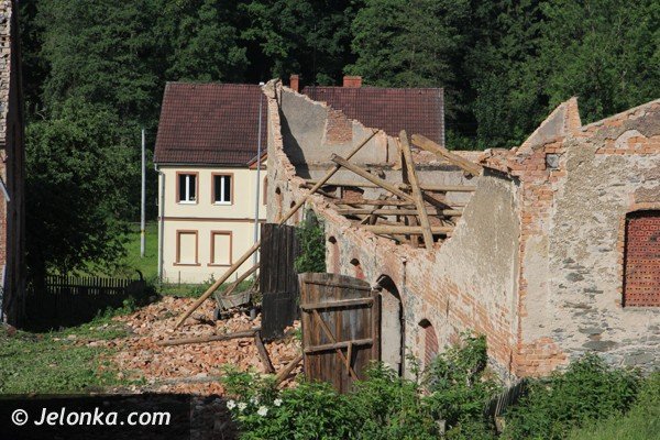 traba-powietrzna-w-chrosnicy-trwa-liczenie-strat-aktualizacja-foto-47124