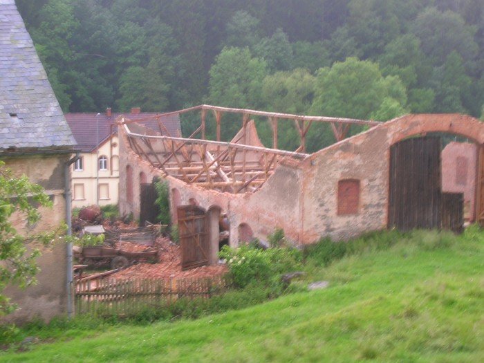 traba-powietrzna-w-chrosnicy-trwa-liczenie-strat-aktualizacja-foto-47124