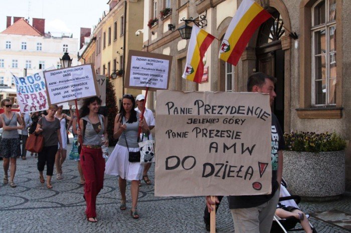 pikietowali-pod-ratuszem-maja-dosc-obietnic-foto-47187