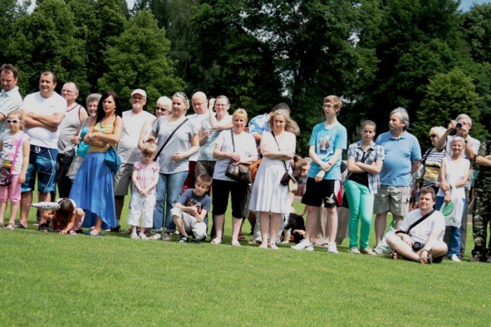 setki-psich-pieknosci-w-cieplicach-foto-47205