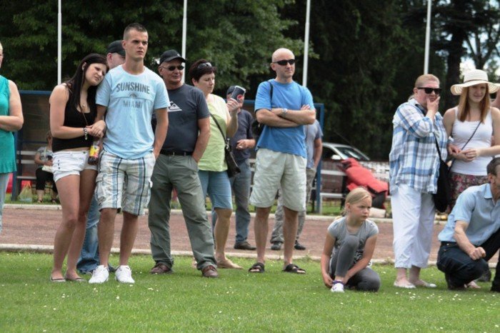 setki-psich-pieknosci-w-cieplicach-foto-47205
