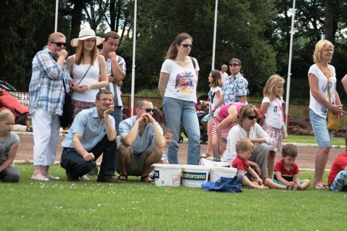 setki-psich-pieknosci-w-cieplicach-foto-47205