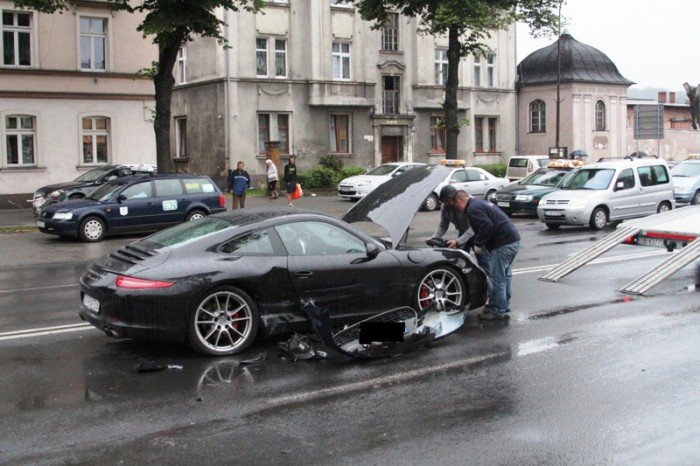 fordem-w-porsche-na-wyszynskiego-foto-47224