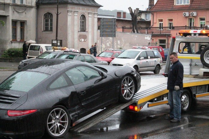 fordem-w-porsche-na-wyszynskiego-foto-47224