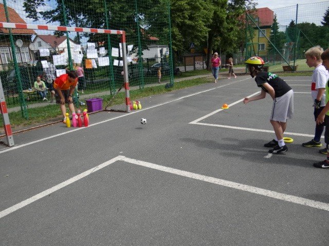sportowe-zmagania-najmodszych-na-dni-sobieszowa-foto-47233
