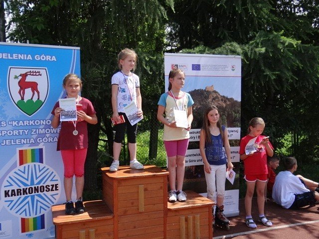 sportowe-zmagania-najmodszych-na-dni-sobieszowa-foto-47233