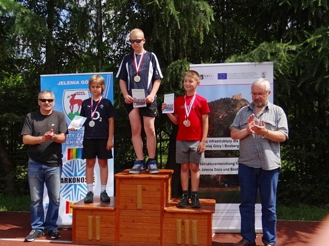 sportowe-zmagania-najmodszych-na-dni-sobieszowa-foto-47233