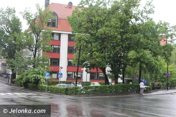 bomba-w-jeleniogorskiej-prokuraturze-takie-faszywe-alarmy-byy-dzis-w-caej-polsce-aktualizacja-foto-47241
