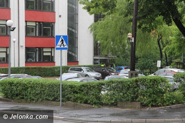 bomba-w-jeleniogorskiej-prokuraturze-takie-faszywe-alarmy-byy-dzis-w-caej-polsce-aktualizacja-foto-47241
