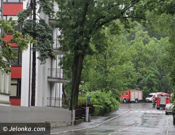 bomba-w-jeleniogorskiej-prokuraturze-takie-faszywe-alarmy-byy-dzis-w-caej-polsce-aktualizacja-foto-47241